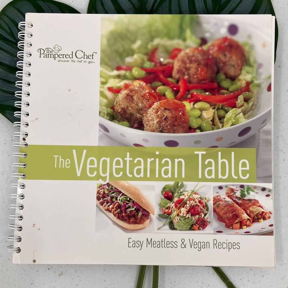 The Pampered Chef Vegetarian Table Spiral Bound Paperback 2011 Cookbook Book